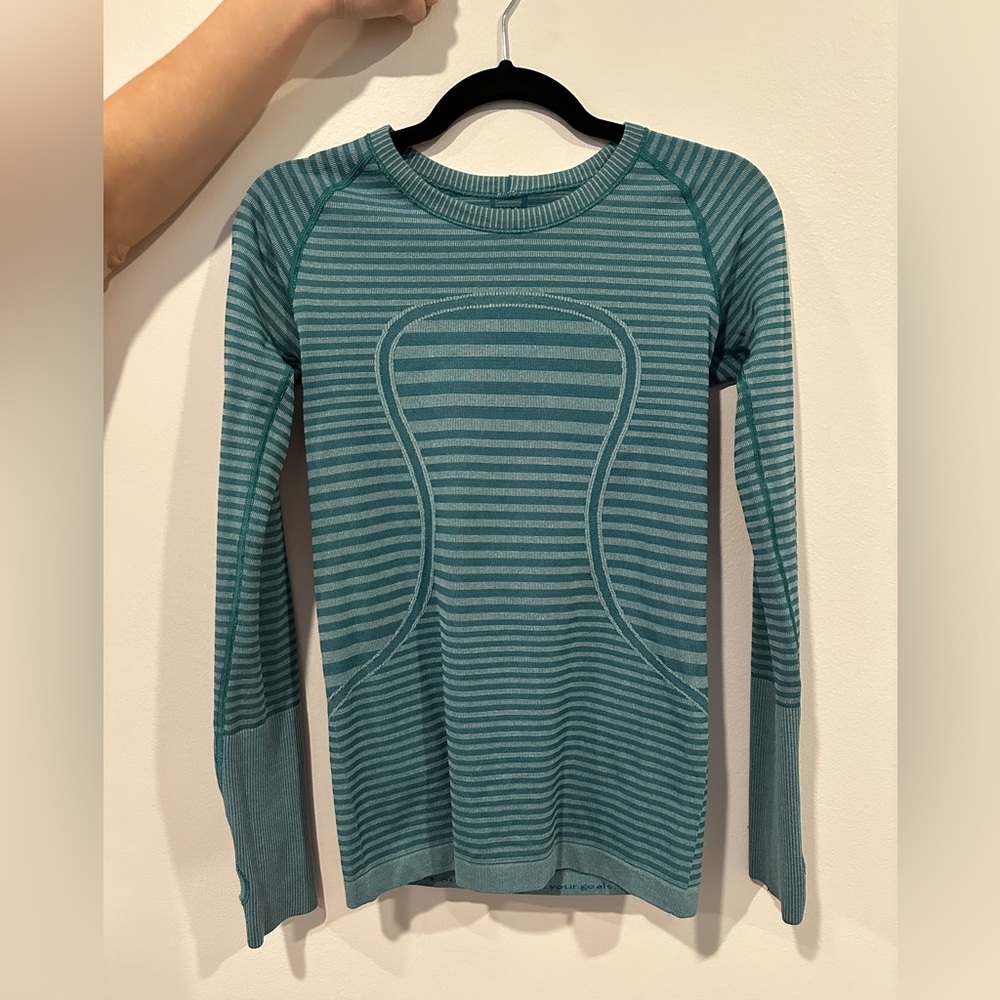 Lululemon Turquoise long Sleeve Shirt